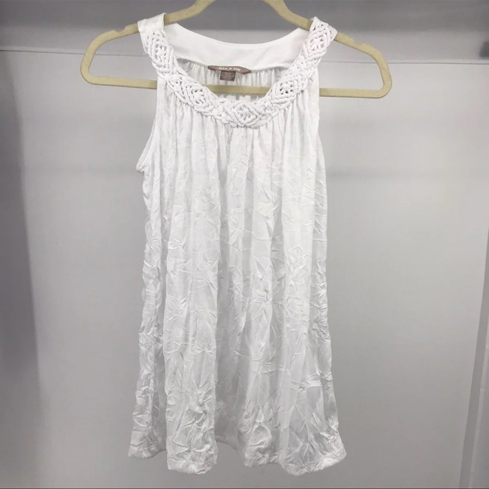 Vintage New White Stag Crinkle halter top Grecian Toga
Size Small